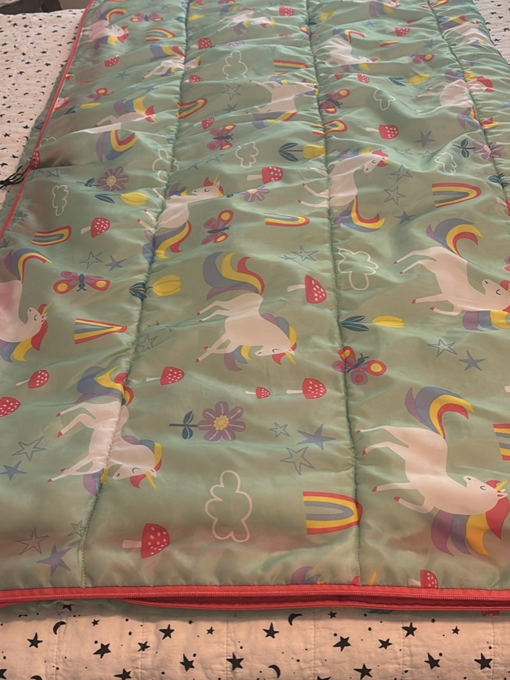 Unicorn Print sleeping bag - Mint with Rainbow Accents